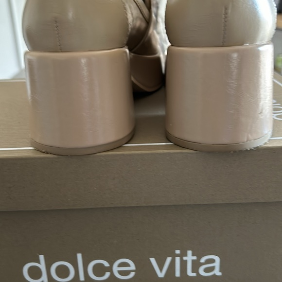 Dolce Vita Yonder Loafers - Picture 5 of 9